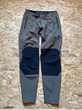 Fox Men’s Brown and Black MTB Jogger Utility Pants